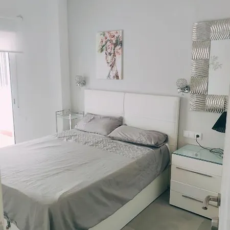 Tus Vacaciones En El Corazon De Alicante! Apartment